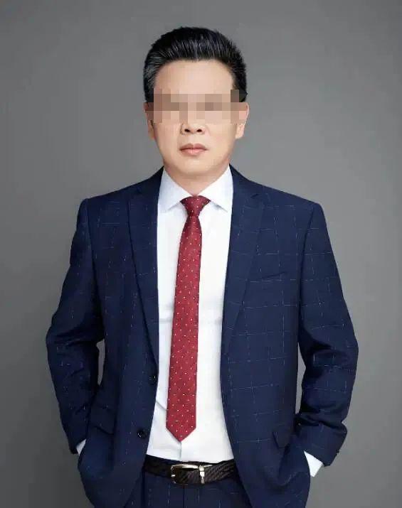 《人民日报》怒批，疯狂收割小学生的卡游，IPO悬了？
