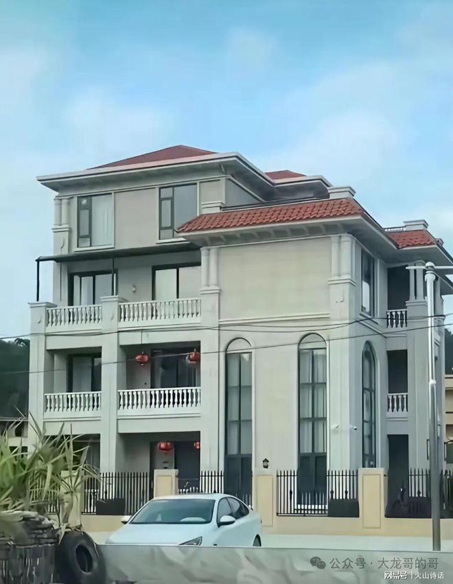 400万建的豪宅被强制拆除了！肇庆百万粉丝的大网红，泪洒现场…